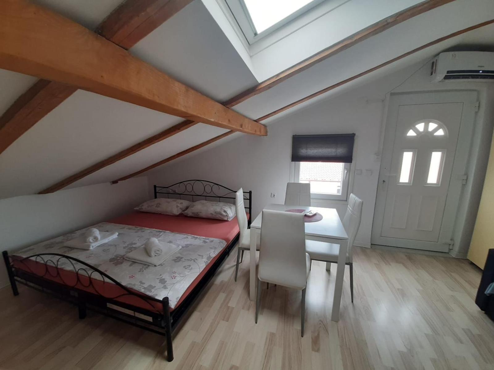 Apartment Ivana Krk Town Kamer foto